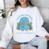 White Christmas Sweatshirt, Columbia Inn Pine Tree Vermont Christmas Tshirt /Sweatshirt / Hoodie